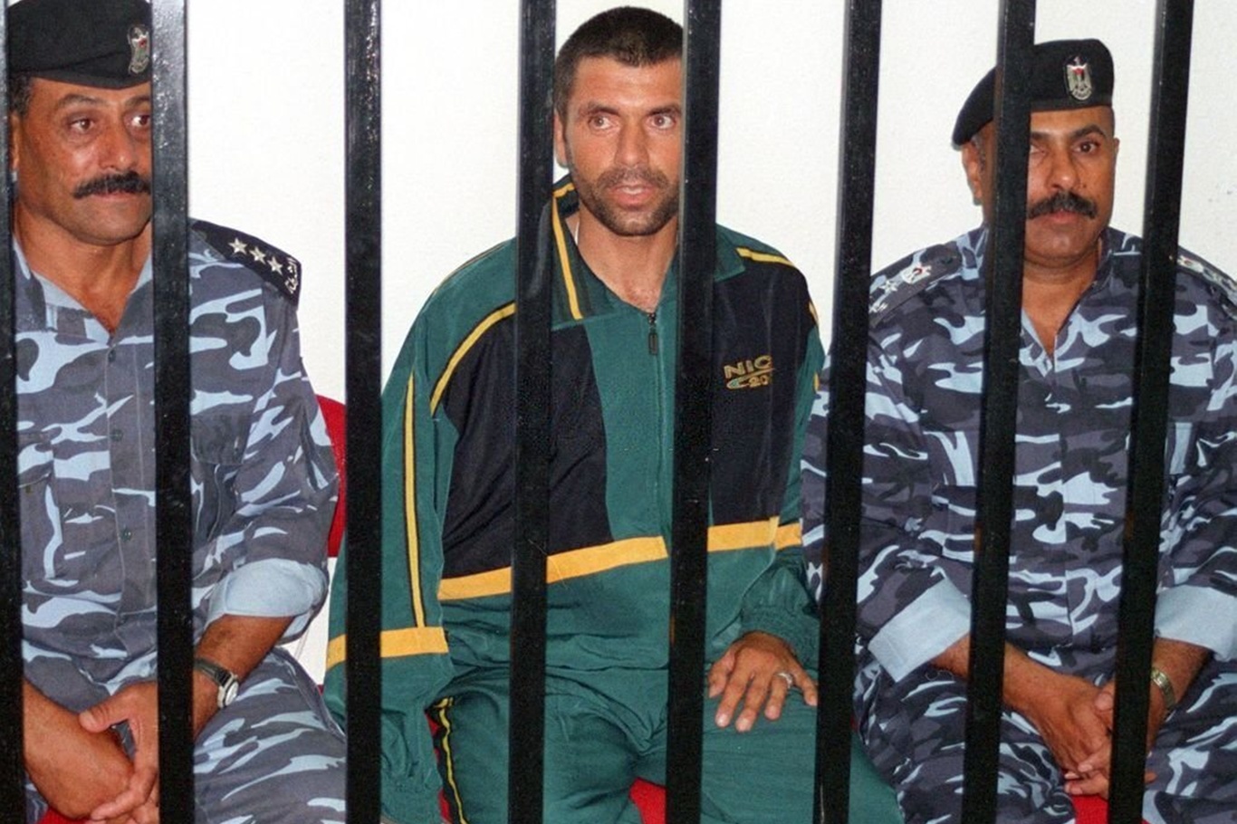 1577Ac1B 470E 43F1 A864 D5D4593Aa31E