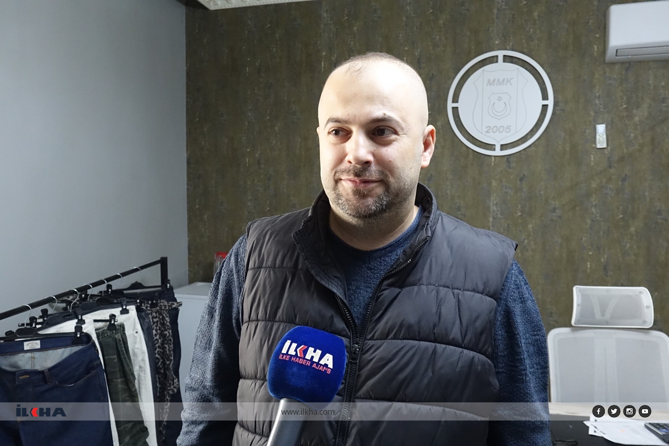 9043A236 655D 4A19 B8E0 707A0A0Ec4E5