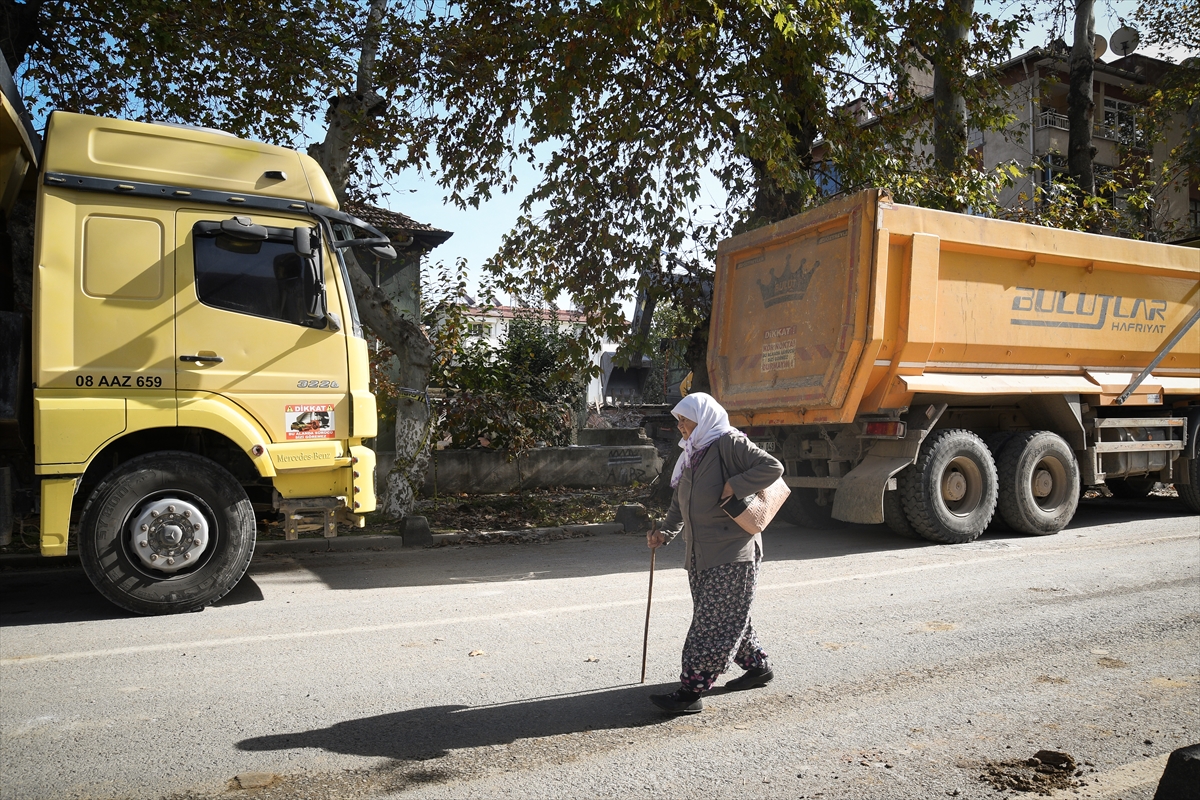 A A 20251101 39588074 39588061 D E P R E M I N Y A S A N D I G I S I N D I R G I D A V A T A N D A S L A R G U N L U K Y A S A M A D O N M E Y E C A L I S I Y O R