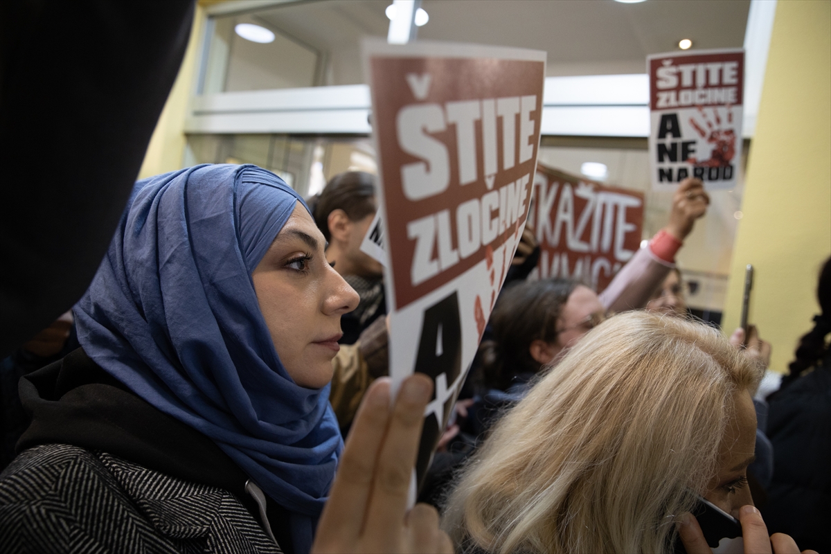 Siyonist basketbol ekibi protesto edildi!