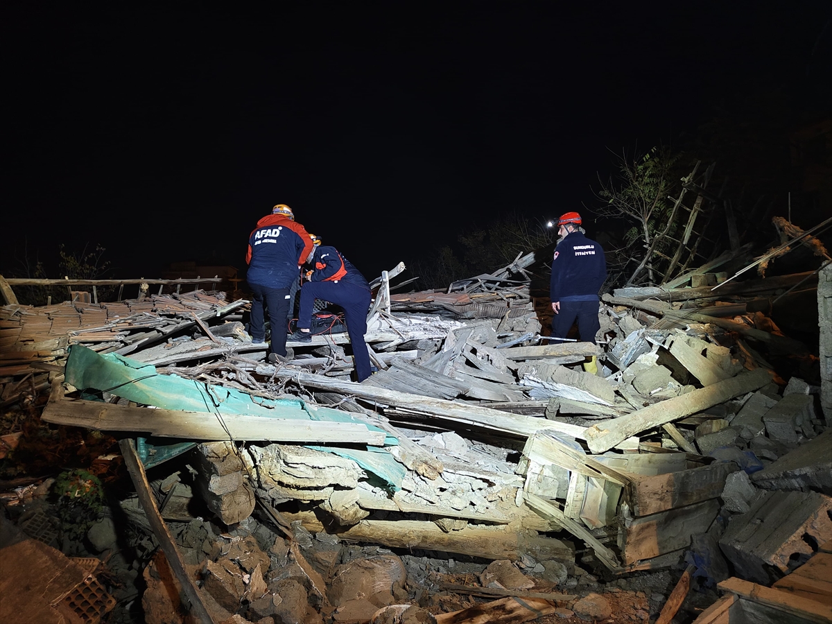 A A 20251106 39629992 39629991 C O R U M D A I K I K A T L I M E T R U K B I N A C O K T U