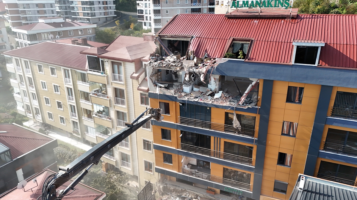 A A 20251106 39632782 39632778 O R D U D A T E M E L K A Z I S I S I R A S I N D A H A S A R O L U S A N B I N A N I N Y I K I M I N A B A S L A N D I