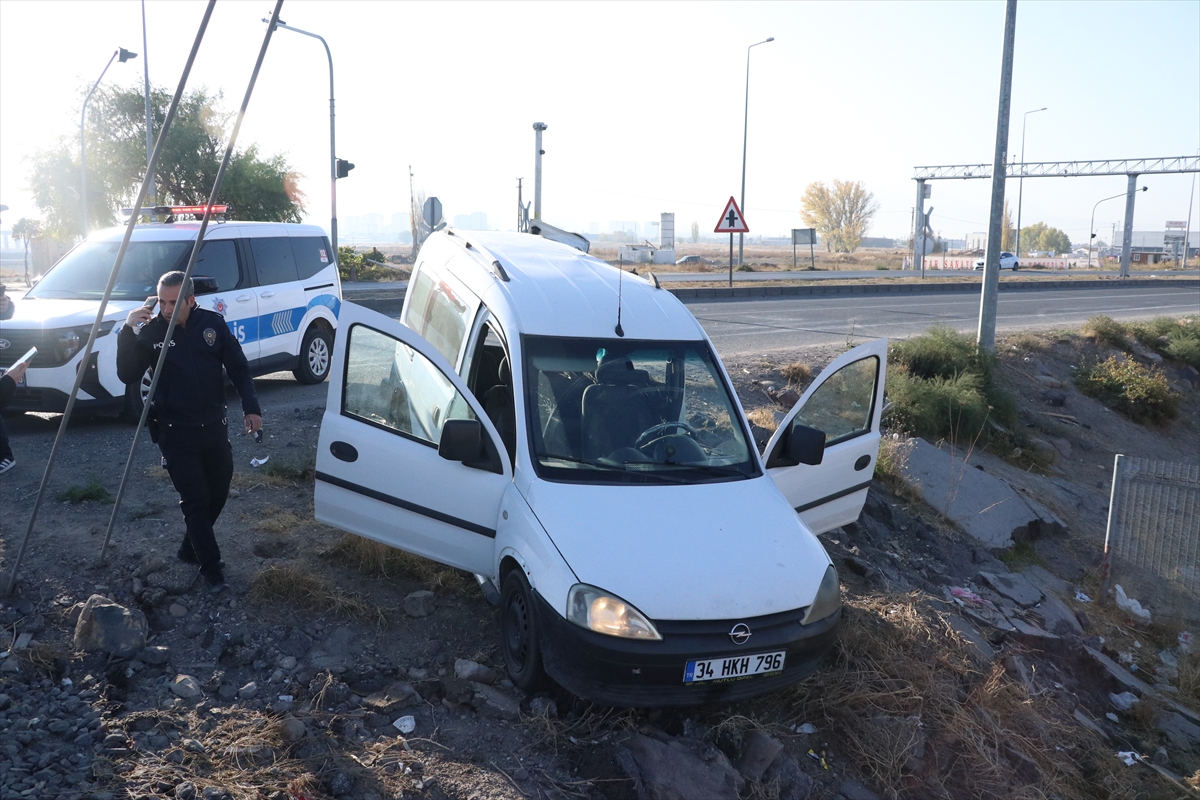 A A 20251109 39657251 39657249 K A Y S E R I D E L O K O M O T I F I N C A R P T I G I H A F I F T I C A R I A R A C T A K I 2 K I S I Y A R A L A N D I