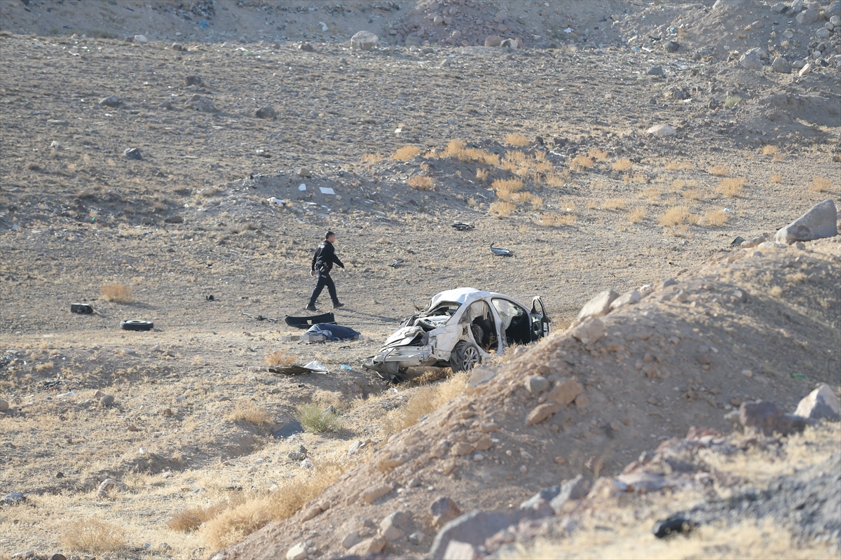 A A 20251109 39661371 39661369 N I G D E D E S A R A M P O L E D E V R I L E N O T O M O B I L D E K I 2 K I S I O L D U 1 K I S I Y A R A L A N D I