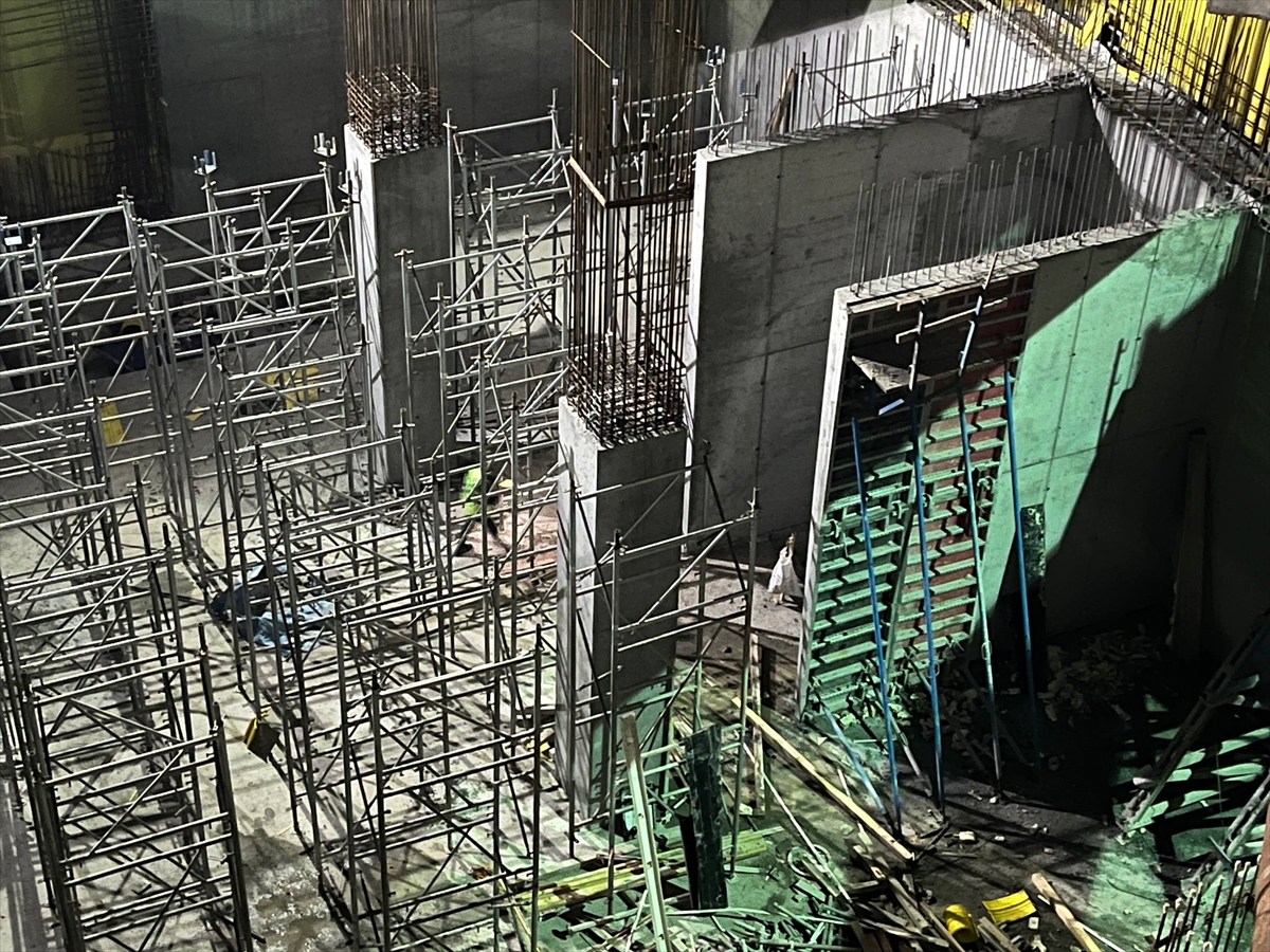 A A 20251115 39718429 39718425 B E Y O G L U N D A K I M E T R O I N S A A T I N D A I S K E L E C O K T U B A Z I I S C I L E R Y A R A L A N D I