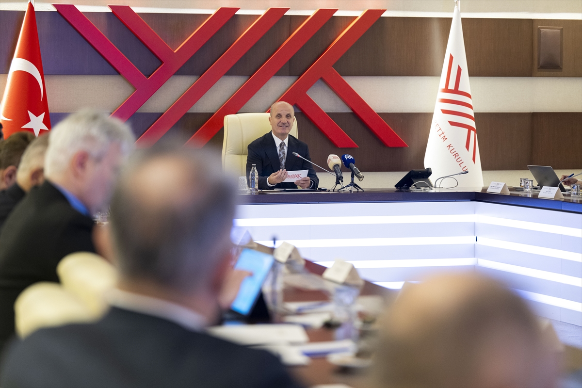 A A 20251117 39732233 39732232 U N I V E R S I T E N I N 3 Y I L D A B I T I R I L E B I L M E S I N E I L I S K I N U Y G U L A M A G E L E C E K Y I L H A Y A T A G E C I R I L E C E K