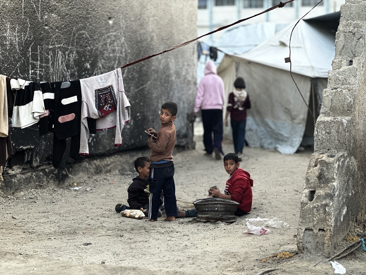 A A 20251120 39756207 39756162 D U N Y A C O C U K G U N U N D E G A Z Z E D E K I C O C U K L A R I N Z O R L U Y A S A M M U C A D E L E S I