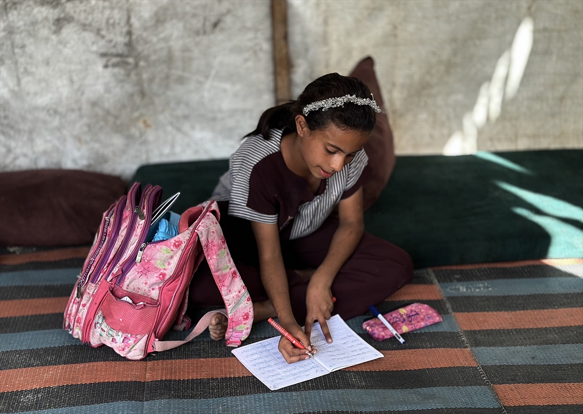 A A 20251120 39756207 39756199 D U N Y A C O C U K G U N U N D E G A Z Z E D E K I C O C U K L A R I N Z O R L U Y A S A M M U C A D E L E S I