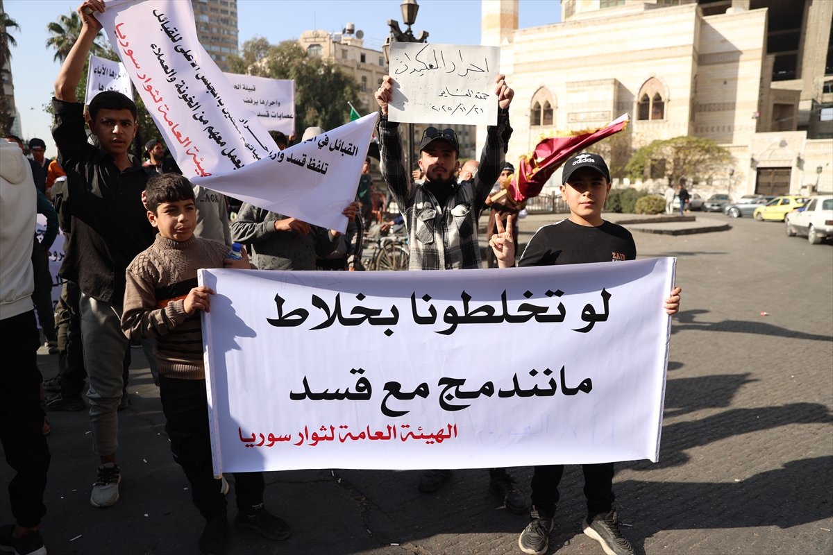 A A 20251121 39769705 39769699 S U R I Y E D E T E R O R O R G U T U P K K P R O T E S T O E D I L D I