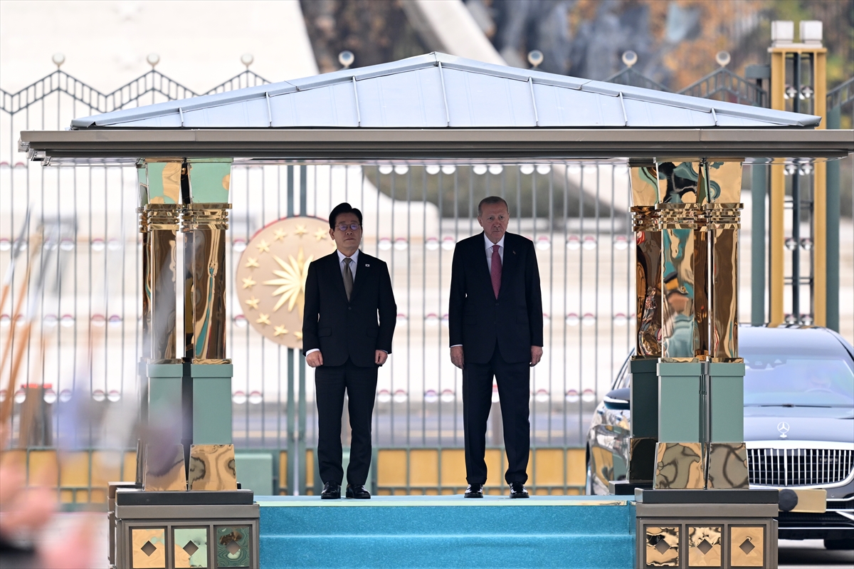 A A 20251124 39793738 39793722 C U M H U R B A S K A N I E R D O G A N G U N E Y K O R E D E V L E T B A S K A N I L E E Y I R E S M I T O R E N L E K A R S I L A D I