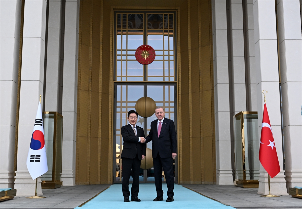 A A 20251124 39793738 39793734 C U M H U R B A S K A N I E R D O G A N G U N E Y K O R E D E V L E T B A S K A N I L E E Y I R E S M I T O R E N L E K A R S I L A D I