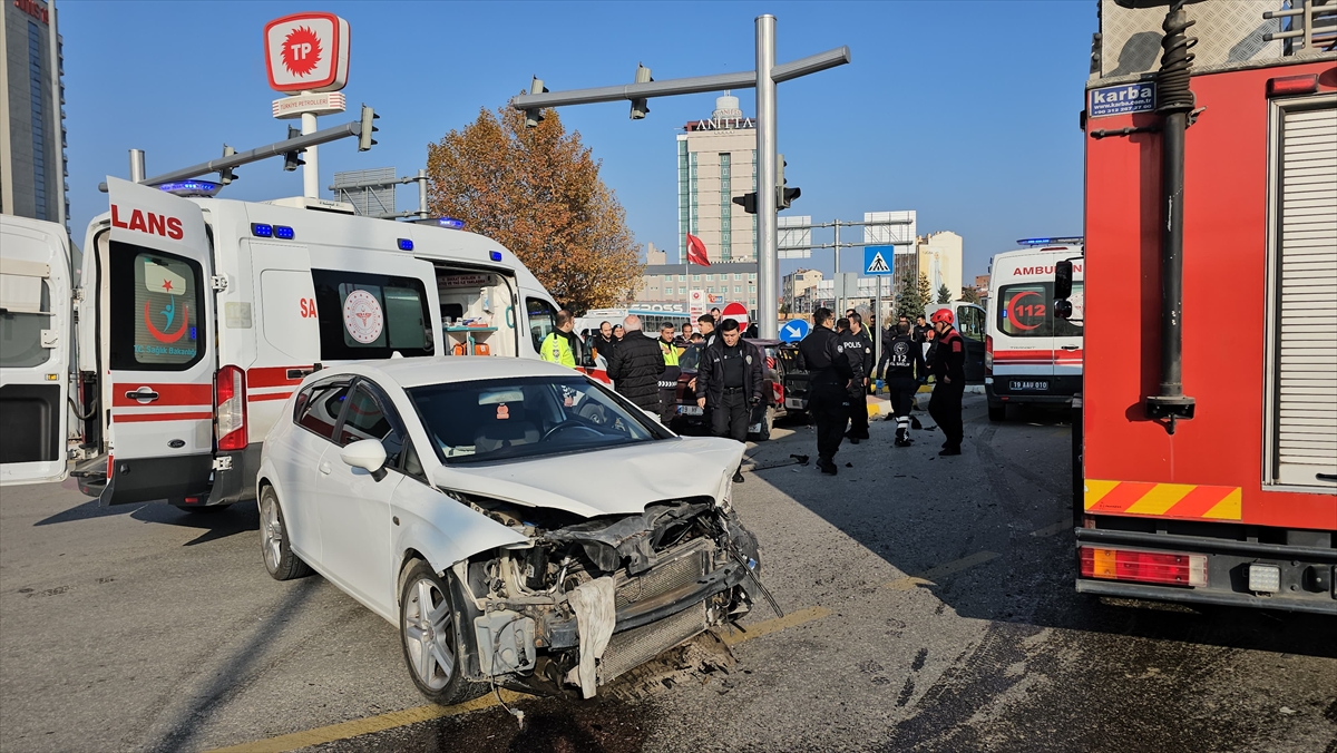 A A 20251126 39814926 39814922 C O R U M D A I K I O T O M O B I L I N C A R P I S M A S I S O N U C U 2 K I S I Y A R A L A N D I