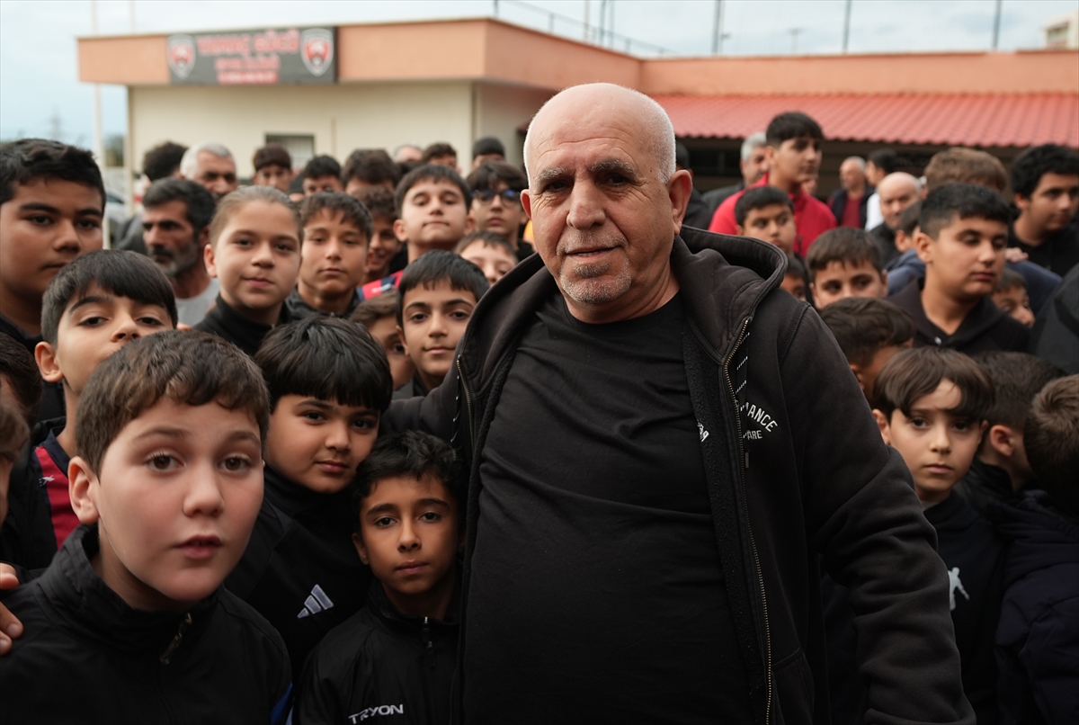 A A 20251128 39838435 39838432 I Z M I R D E S P O R C U V E L I L E R I N D E N K A R S I Y A K A B E L E D I Y E S I N E H A L I S A H A T E P K I S I