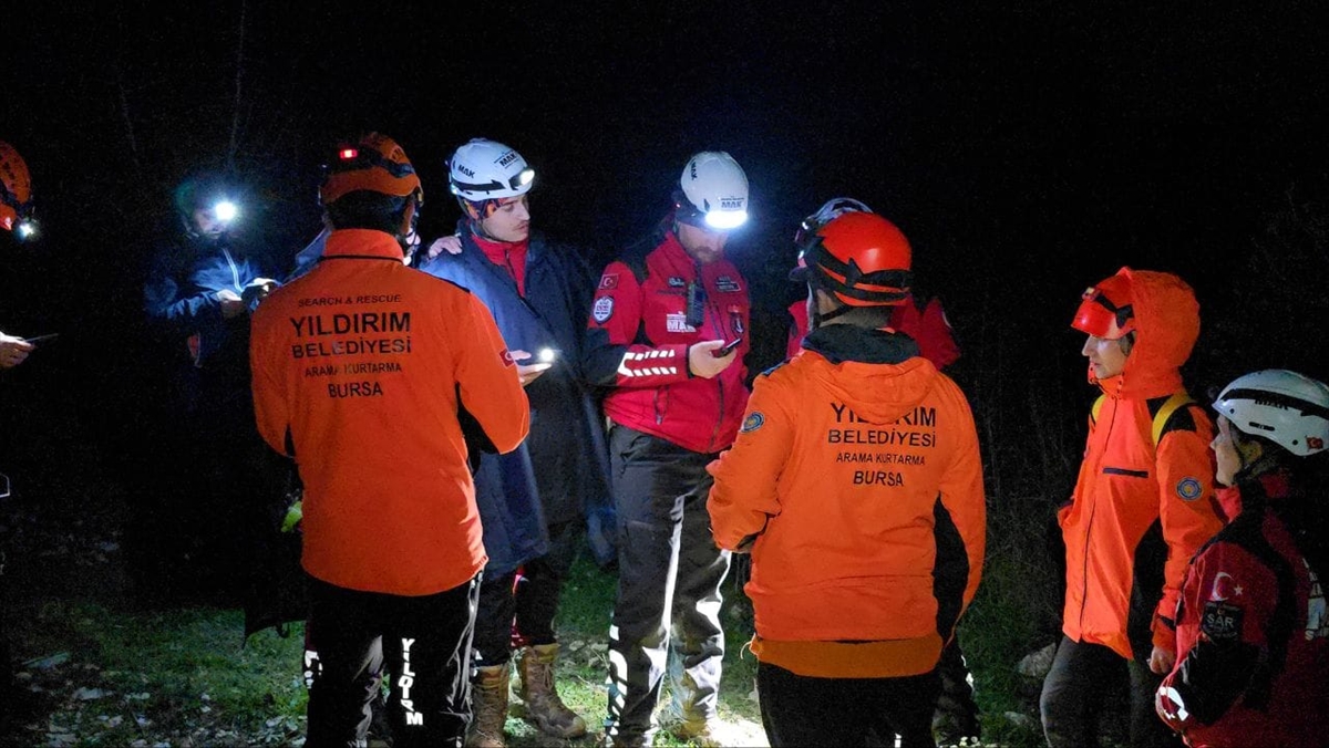 A A 20251129 39847705 39847704 B U R S A D A K A Y B O L A N 80 Y A S I N D A K I A L Z H E I M E R H A S T A S I A R A N I Y O R