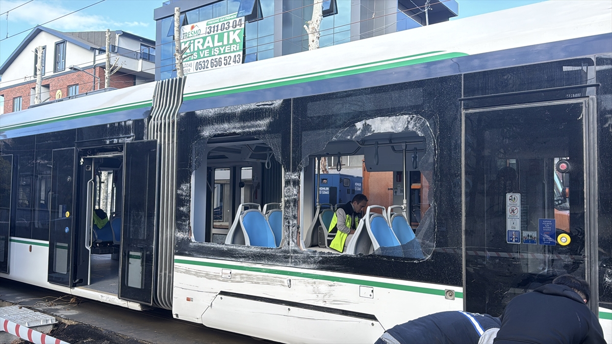 A A 20251130 39850870 39850866 K O C A E L I D E C O P K A M Y O N U I L E T R A M V A Y I N C A R P I S T I G I K A Z A D A 3 K I S I Y A R A L A N D I