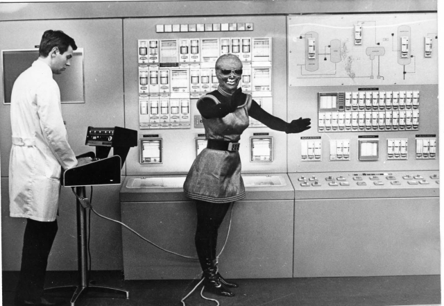 Miss Honeywell Olympia 14May68 X640