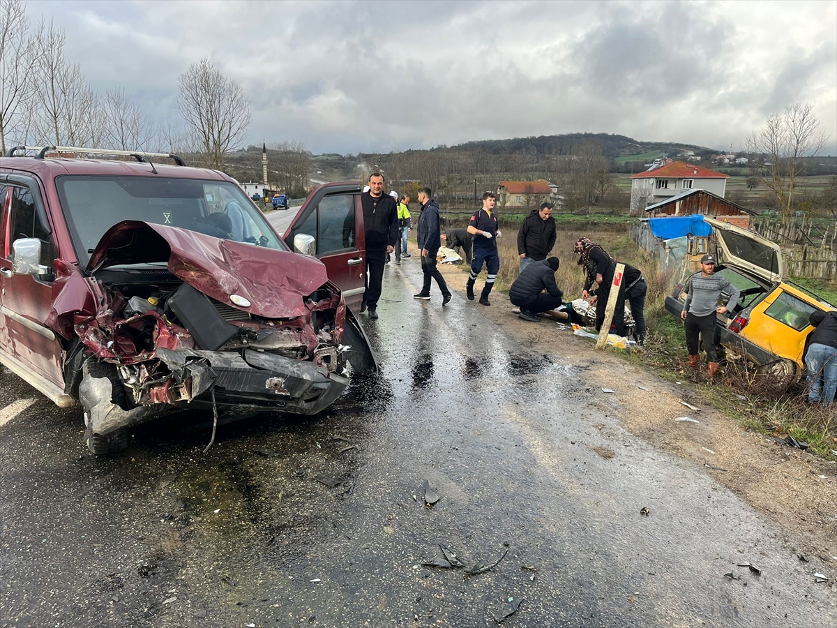 A A 20251201 39859358 39859357 K A R A B U K T E H A F I F T I C A R I A R A C I L E O T O M O B I L I N C A R P I S M A S I S O N U C U 2 S I C O C U K 6 K I S I Y A R A L A N D I