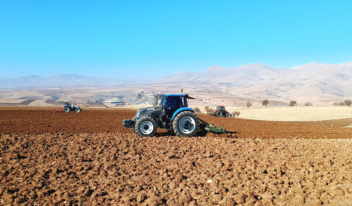 A A 20251201 39859427 39859409 B A T M A N I N B E R E K E T L I T O P R A K L A R I N D A H U B U B A T V E B A K L A G I L E K I M I M E S A I S I S U R U Y O R