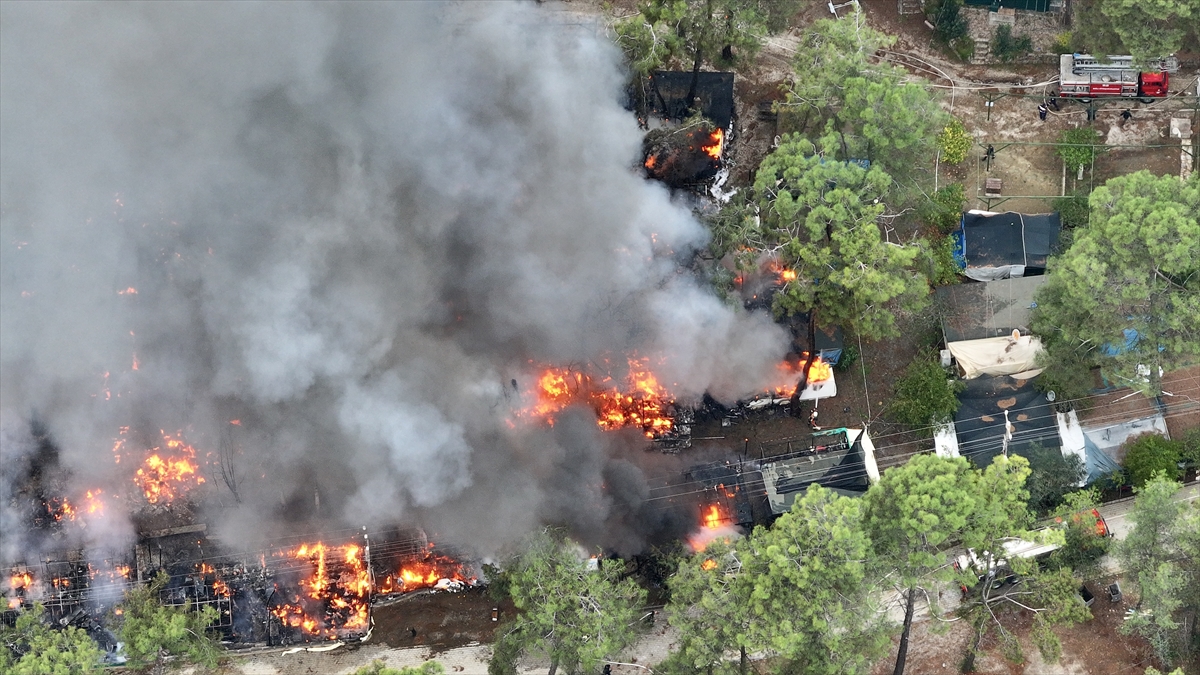 A A 20251203 39881912 39881906 F E T H I Y E D E K A M P A L A N I N D A C I K A N Y A N G I N A M U D A H A L E E D I L I Y O R