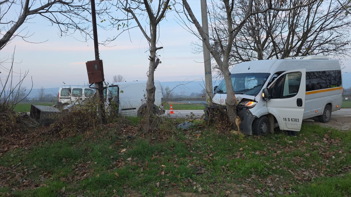 A A 20251203 39883303 39883299 B U R S A D A S E R V I S A R A C I I L E H A F I F T I C A R I A R A C I N C A R P I S M A S I S O N U C U 11 K I S I Y A R A L A N D I