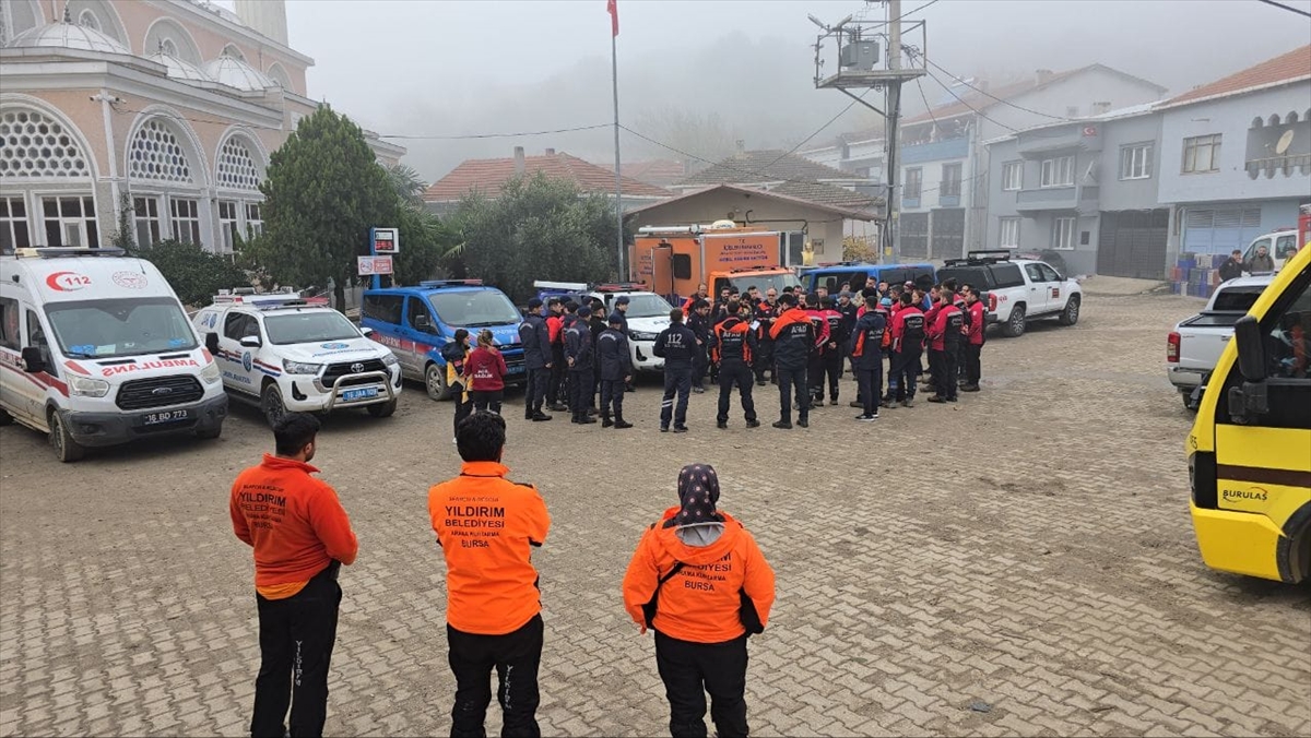 A A 20251203 39884606 39884603 B U R S A D A K A Y B O L A N 80 Y A S I N D A K I A L Z H E I M E R H A S T A S I N I A R A M A C A L I S M A S I 6 G U N D U R S U R U Y O R