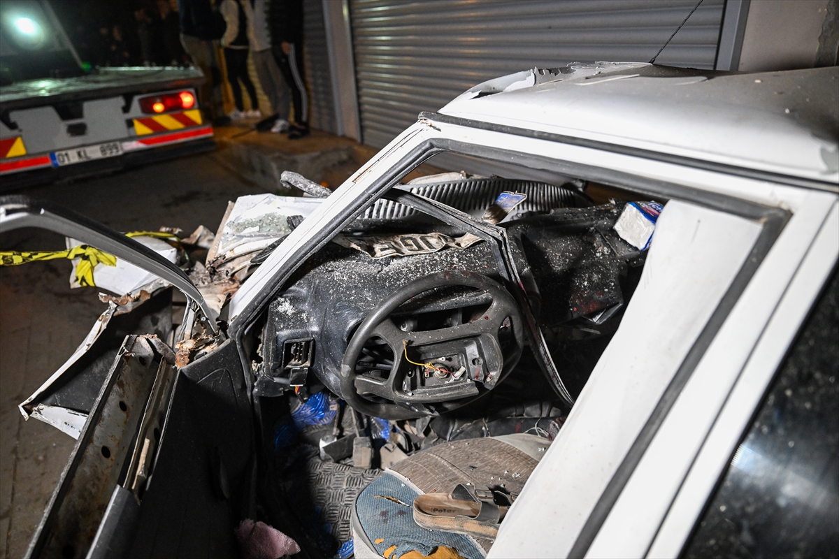 A A 20251204 39893299 39893297 A D A N A D A K A M Y O N E T E V E I S Y E R I N I N D U V A R I N A C A R P A N O T O M O B I L D E K I C O C U K O L D U