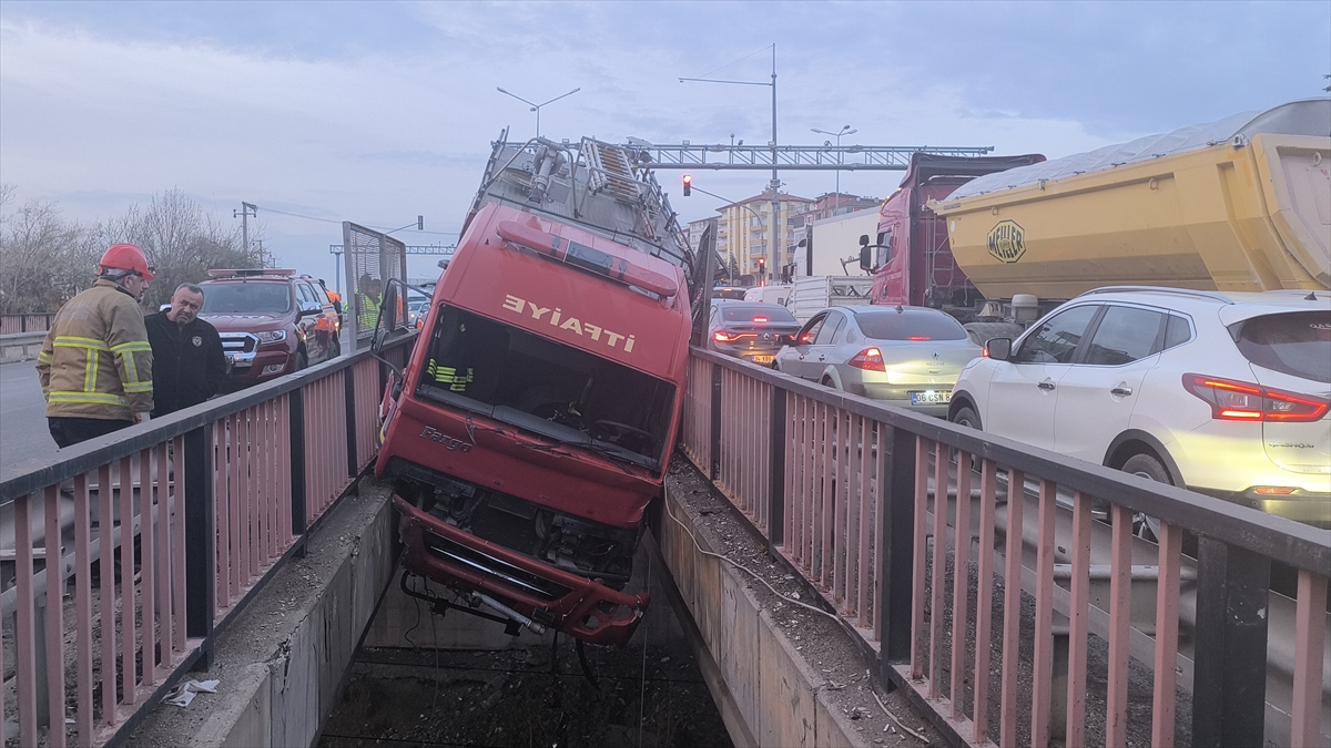 A A 20251205 39902255 39902251 K I R I K K A L E D E I K I K O P R U A R A S I N D A A S I L I K A L A N I T F A I Y E A R A C I N D A K I 3 G O R E V L I Y A R A L A N D I