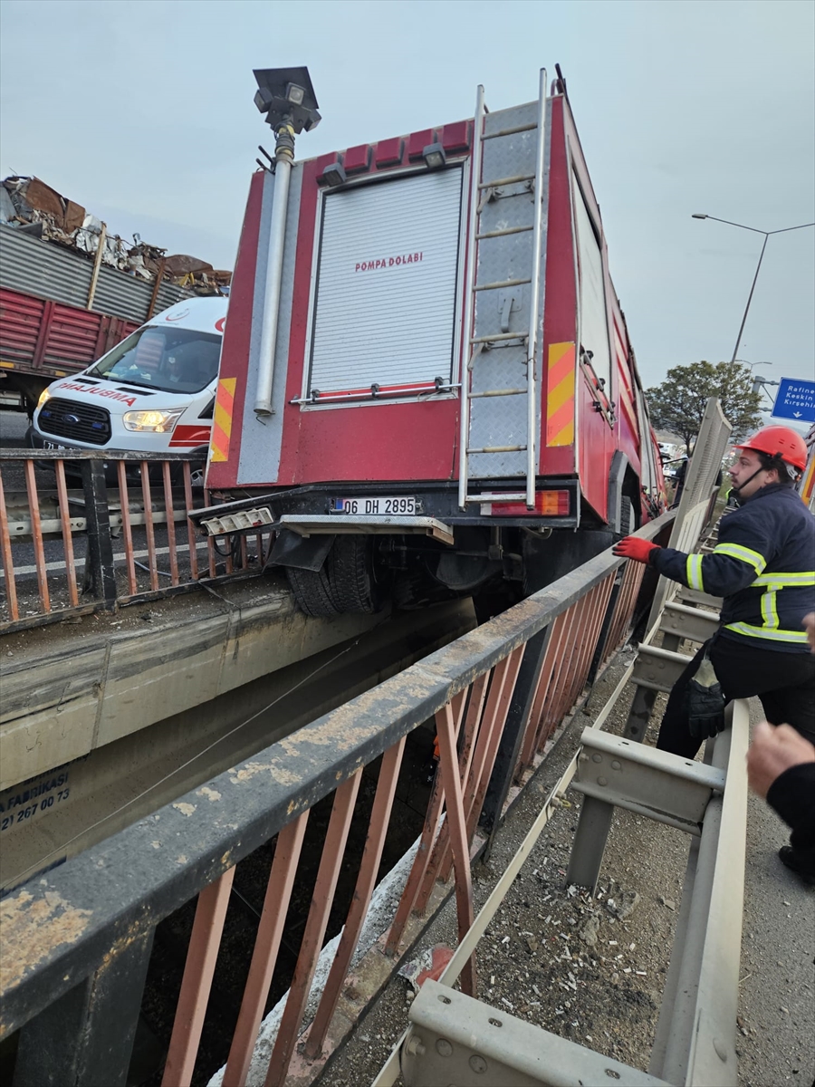 A A 20251205 39902255 39902254 K I R I K K A L E D E I K I K O P R U A R A S I N D A A S I L I K A L A N I T F A I Y E A R A C I N D A K I 3 G O R E V L I Y A R A L A N D I