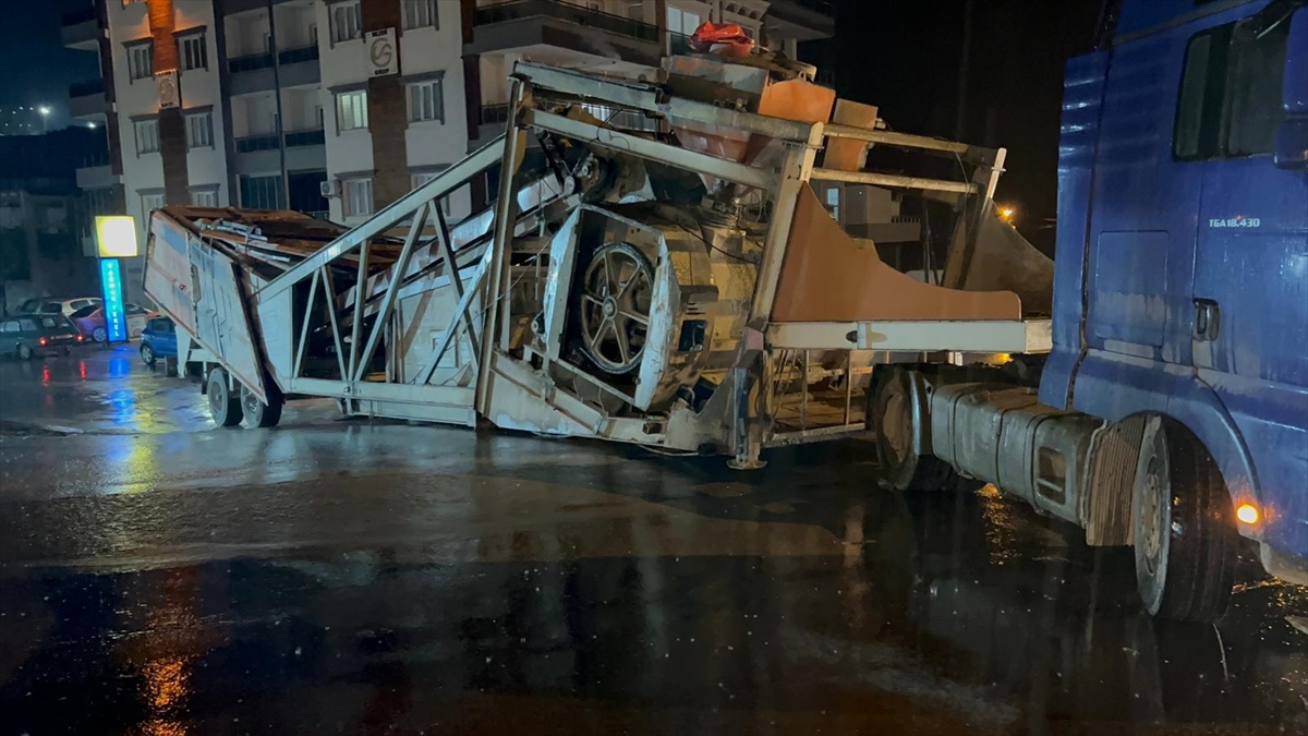 A A 20251205 39903867 39903864 M E R S I N D E D O R S E S I R A M P A D A A S K I D A K A L A N T I R U L A S I M I A K S A T T I