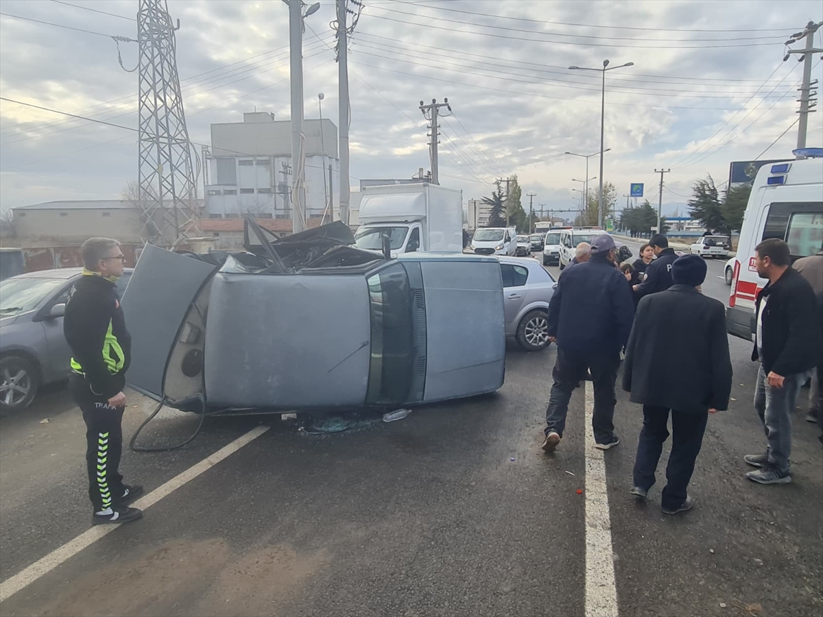 A A 20251206 39909235 39909234 A F Y O N K A R A H I S A R D A I K I O T O M O B I L I N C A R P I S T I G I K A Z A D A 7 K I S I Y A R A L A N D I