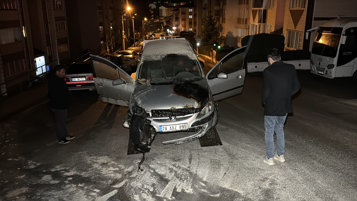 A A 20251215 39989943 39989942 K A R A B U K T E D U V A R A C A R P A R A K A L E V A L A N O T O M O B I L K U L L A N I L A M A Z H A L E G E L D I