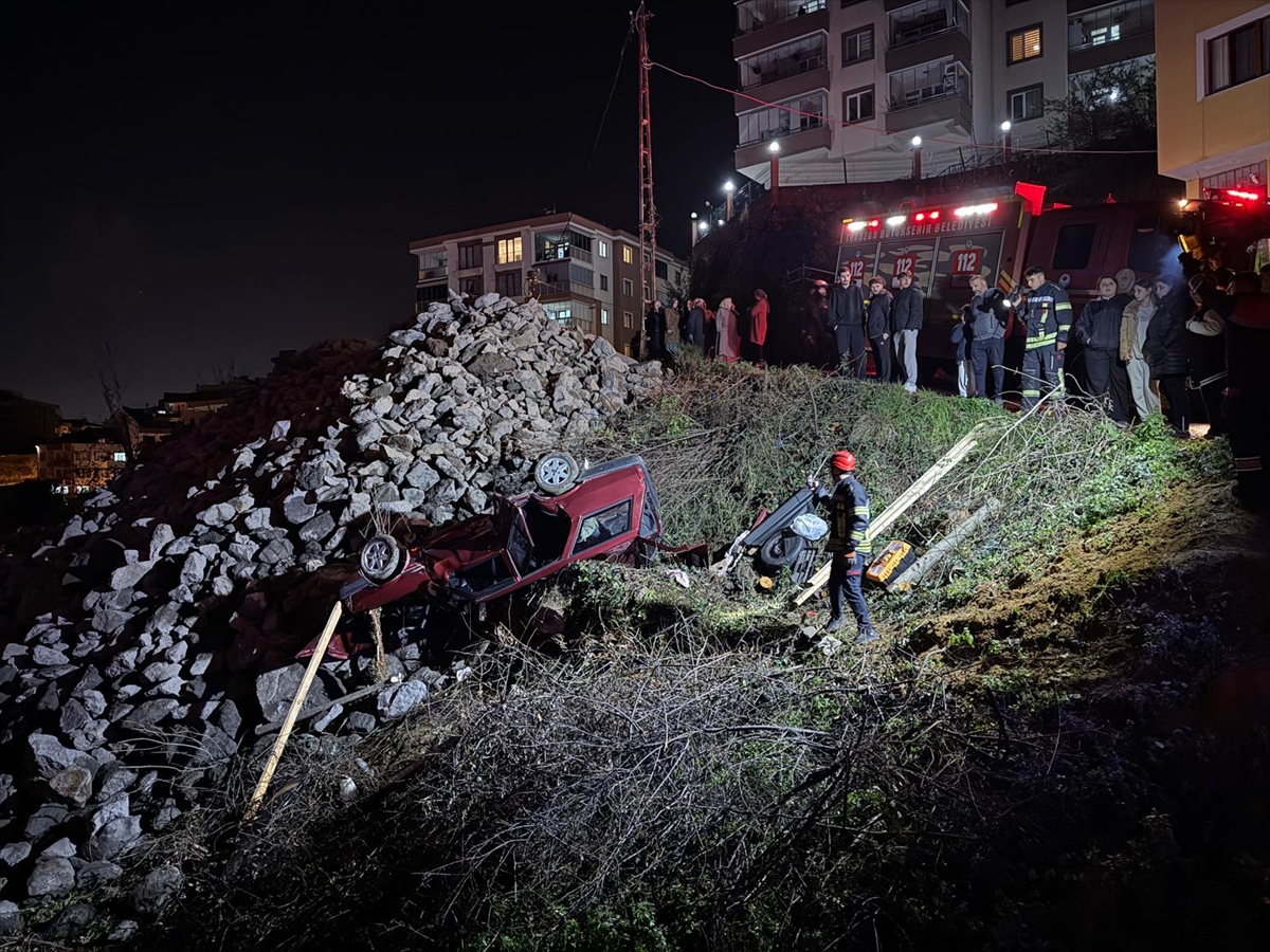 A A 20251219 40027405 40027401 T R A B Z O N D A O T O M O B I L I N S A R A M P O L E D E V R I L D I G I K A Z A D A 1 K I S I O L D U 3 K I S I Y A R A L A N D I