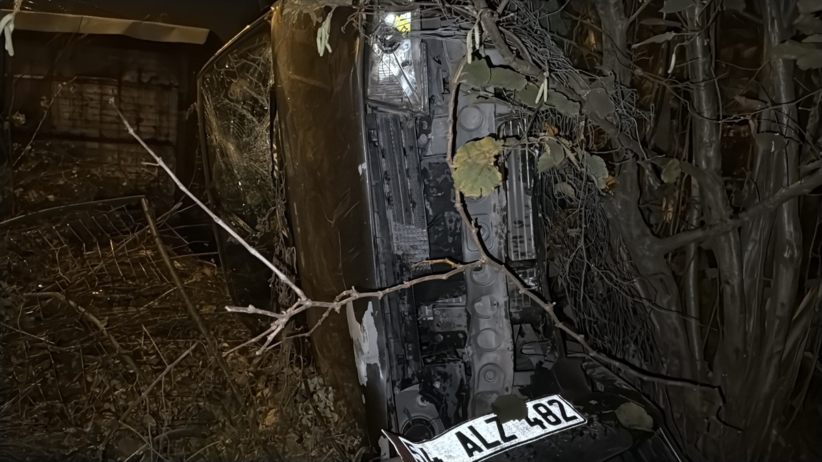 A A 20251219 40028566 40028565 S A K A R Y A D A H A F I F T I C A R I A R A C I L E O T O M O B I L I N C A R P I S T I G I K A Z A D A 4 K I S I Y A R A L A N D I