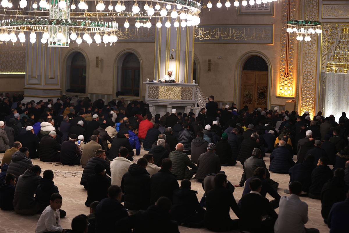 A A 20251225 40077686 40077678 I C A N A D O L U D A R E G A I P K A N D I L I D U A L A R L A I D R A K E D I L D I