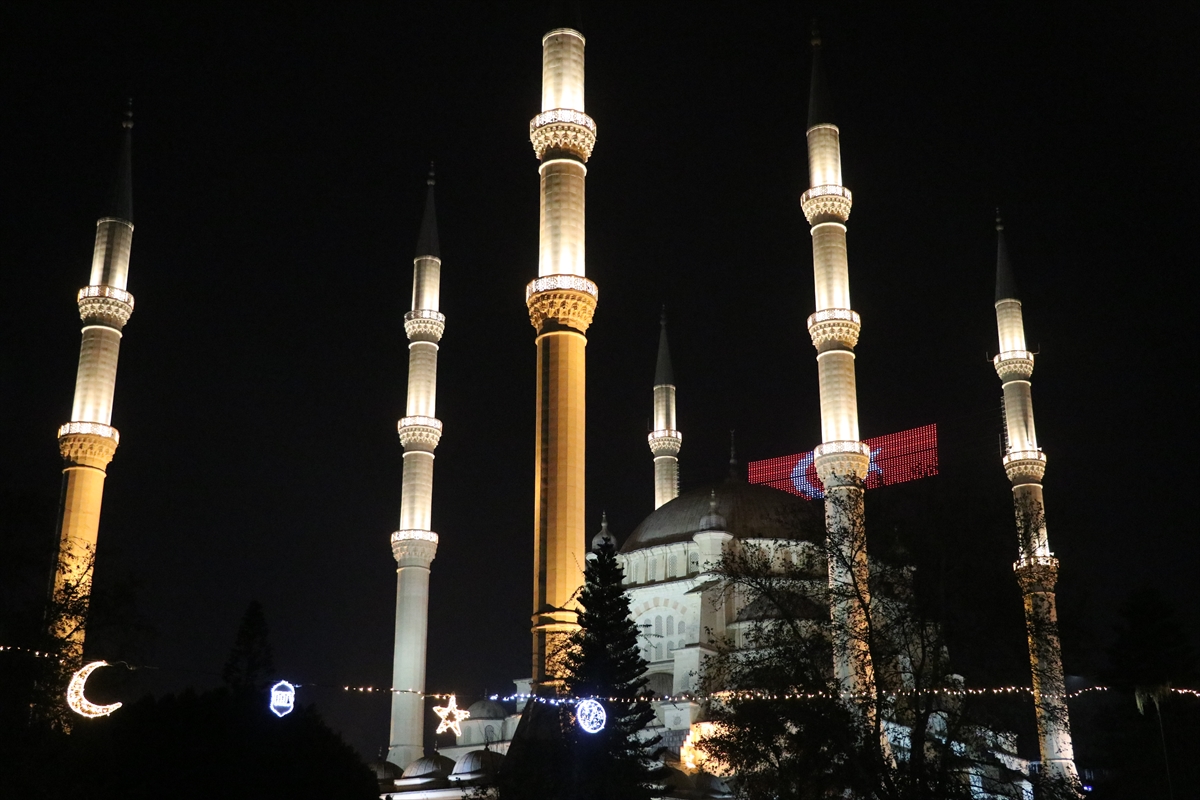 A A 20251225 40077835 40077827 A D A N A D A R E G A I P K A N D I L I I D R A K E D I L D I