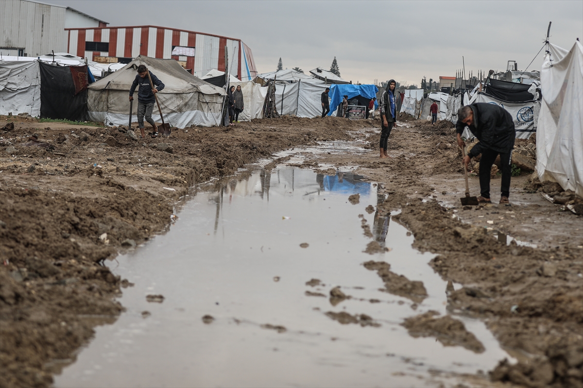 A A 20251227 40092606 40092587 G A Z Z E D E K I S S A R T L A R I F I L I S T I N L I L E R I N Y A S A M I N I Z O R L A S T I R I Y O R