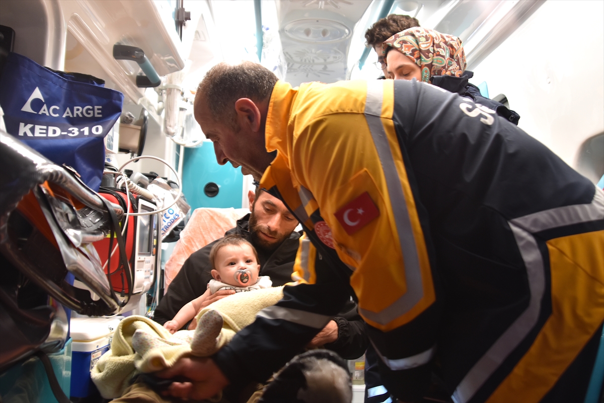 A A 20251227 40095779 40095773 B I T L I S T E E K I P L E R Y O L U K A R D A N K A P A N A N K O Y D E K I H A S T A B E B E K I C I N S E F E R B E R O L D U