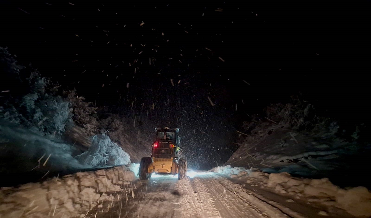 A A 20251227 40095779 40095778 B I T L I S T E E K I P L E R Y O L U K A R D A N K A P A N A N K O Y D E K I H A S T A B E B E K I C I N S E F E R B E R O L D U