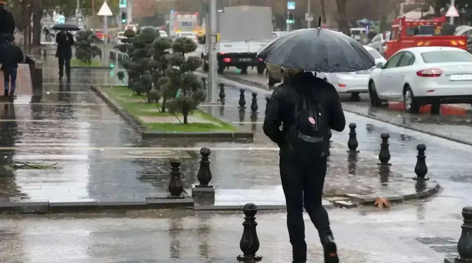 Türkiye yağmura doyacak Meteoroloji 49 ili uyardı.