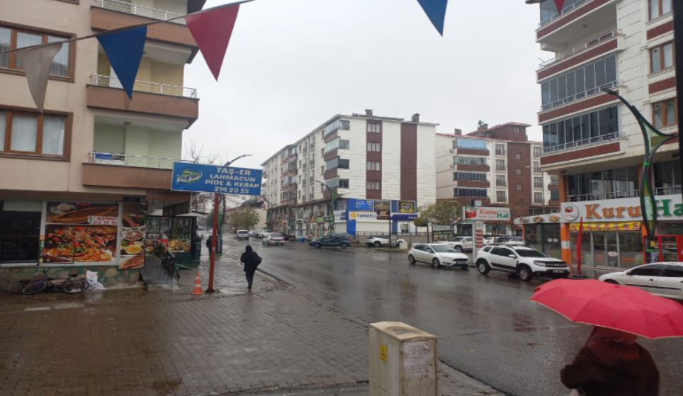 Türkiye yağmura doyacak Meteoroloji 49 ili uyardı.