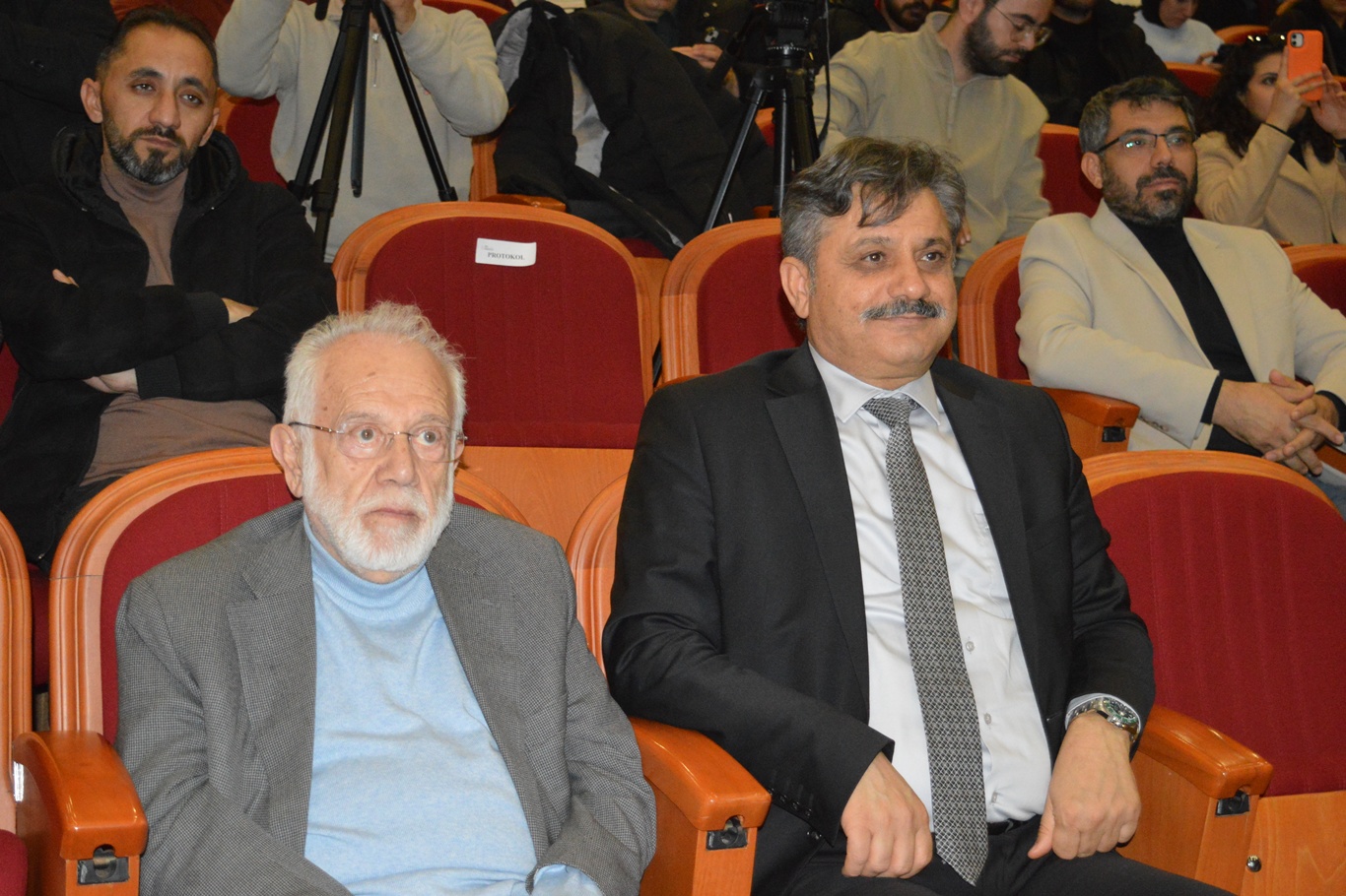 E0A4Ee1F F5C1 4A5D 8885 991C2427C78A