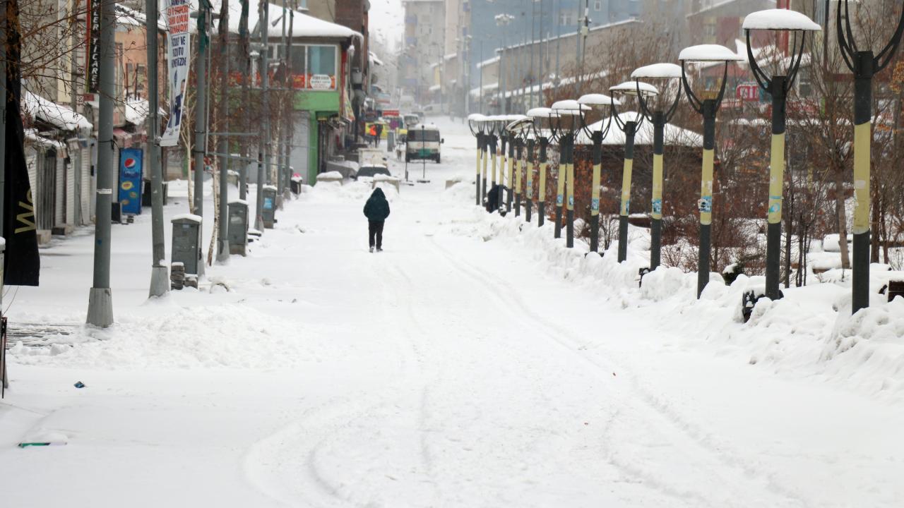 Türkiye yağmura doyacak Meteoroloji 49 ili uyardı.