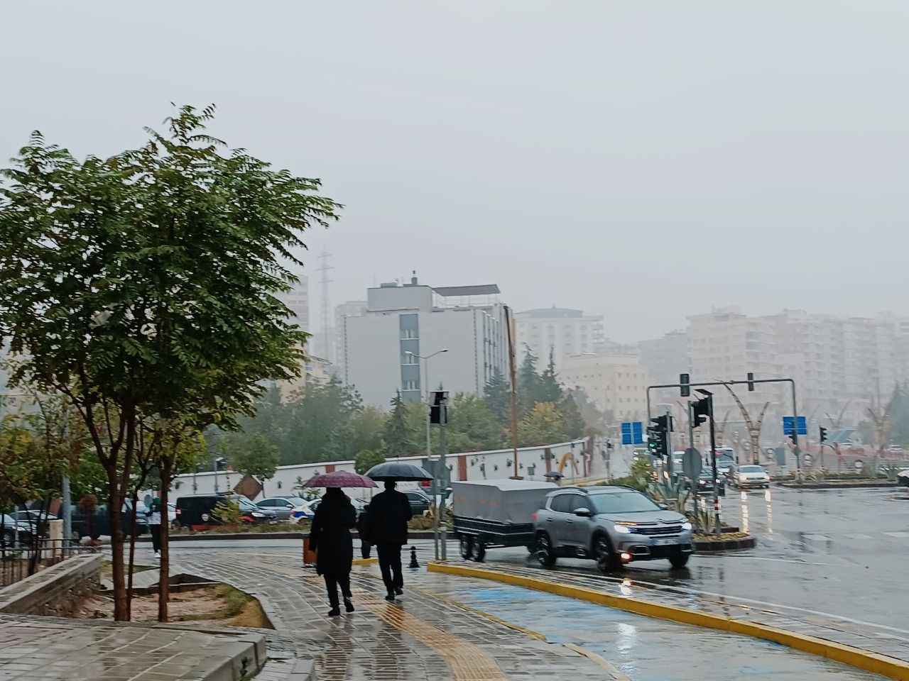 Türkiye yağmura doyacak Meteoroloji 49 ili uyardı.