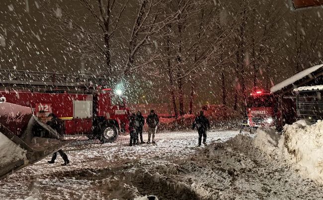 3852894 9F60697Edae19Bef7D1F7E56F9050C56