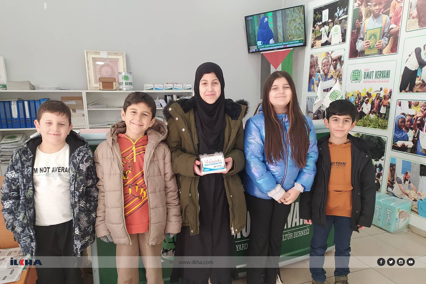 48493224 9966 4001 87A6 77B405Aa5390