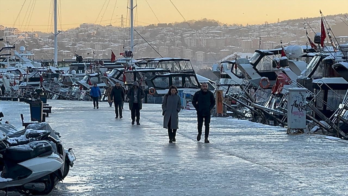 A A 20260102 40139424 40139423 I S T A N B U L D A Y E N I Y I L I N I L K I S G U N U N D E S A B A H S A A T L E R I N D E T R A F I K S A K I N