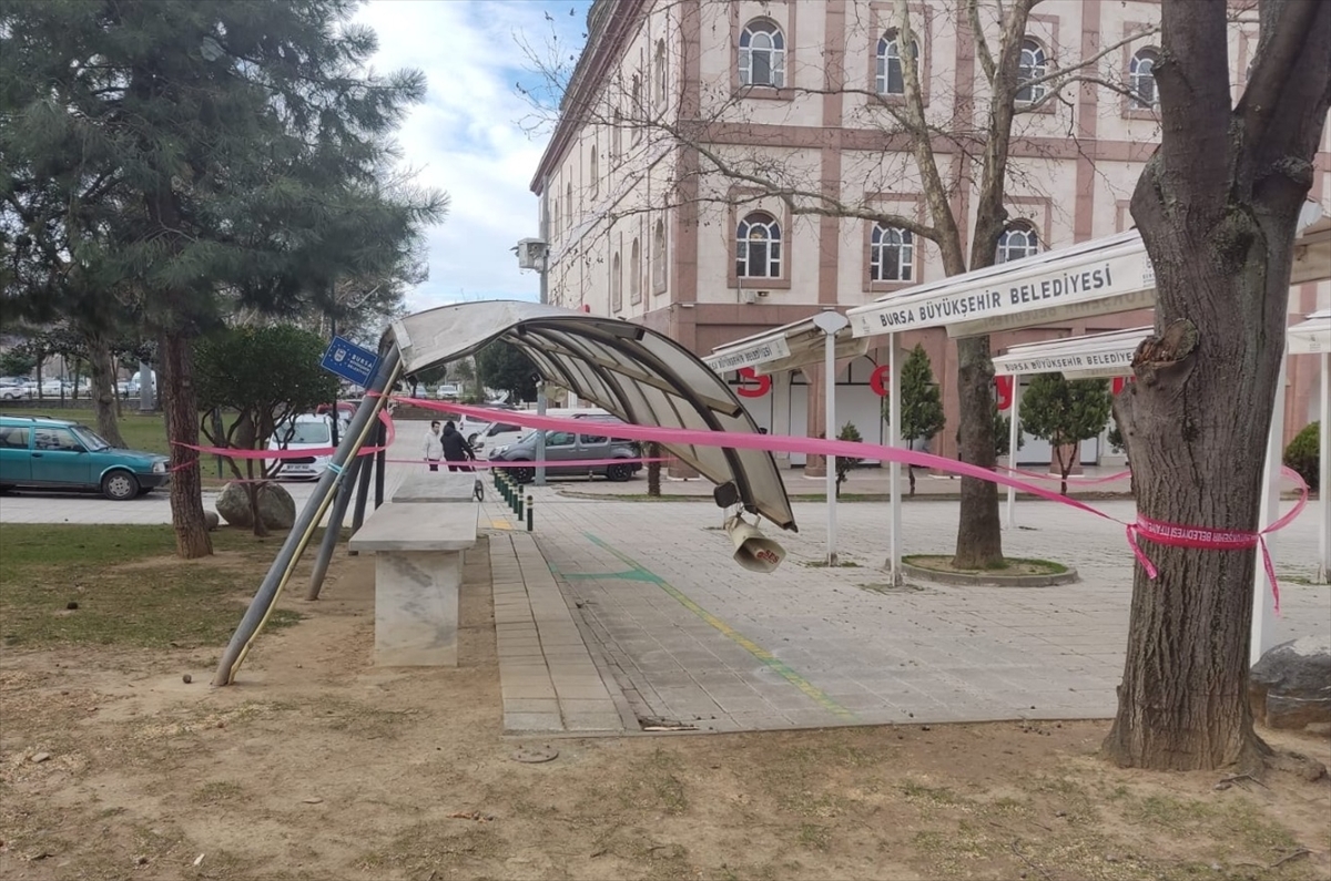 A A 20260104 40157937 40157936 B U R S A D A S I D D E T L I R U Z G A R E T K I S I N I S U R D U R U Y O R-1