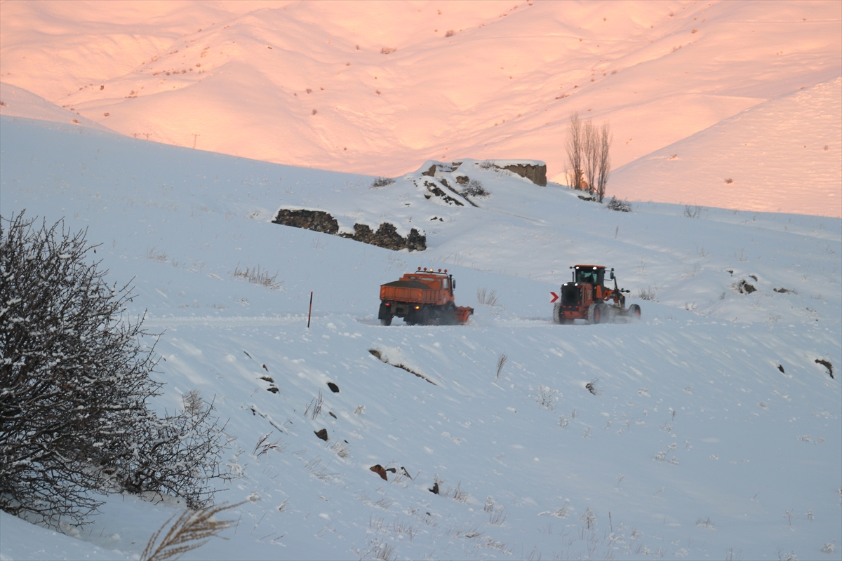 A A 20260111 40221976 40221974 A G R I D A K A R K A P L A N L A R I K E S I N T I S I Z U L A S I M I C I N G E C E G U N D U Z C A L I S I Y O R