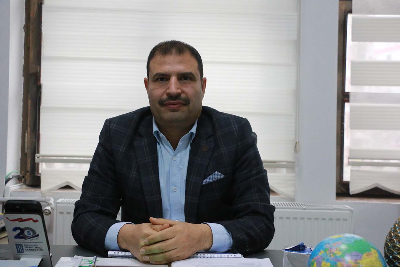 C4D37708 5935 4Ed4 9A58 F2C113C1C257