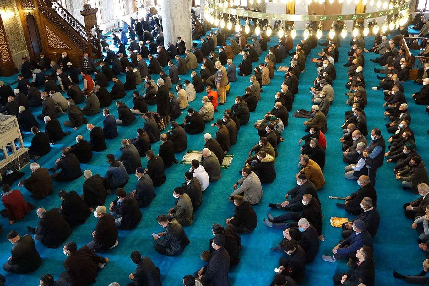 Cuma Günü Okunacak Dualar Ve Zikirler! Cuma Günü Duaların Kabul Edildiği Saat!7